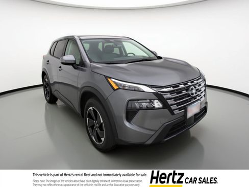 Used 2025 Nissan Rogue SV image 1