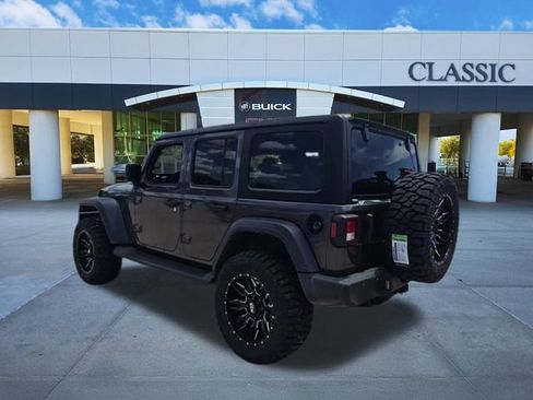 Used 2023 Jeep Wrangler Unlimited Sport AWD/4WD image 6
