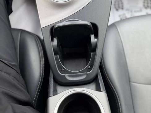 Used 2014 Toyota Prius Prime Advanced FWD image 16