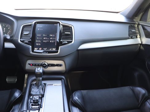 Used 2019 Volvo XC90 T6 R-Design w/ Advanced Package image 17