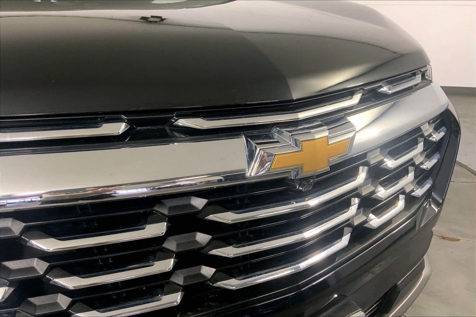 Used 2025 Chevrolet Equinox LT FWD image 28