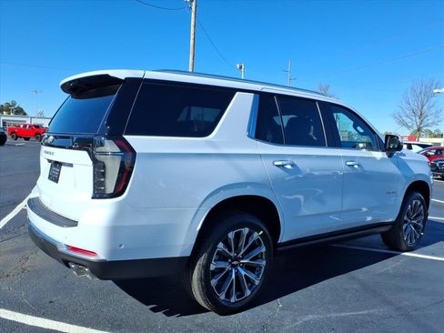 New 2026 Chevrolet Tahoe High Country image 3