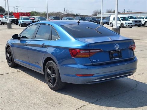 Used 2019 Volkswagen Jetta S w/ Driver Assistance Package image 19