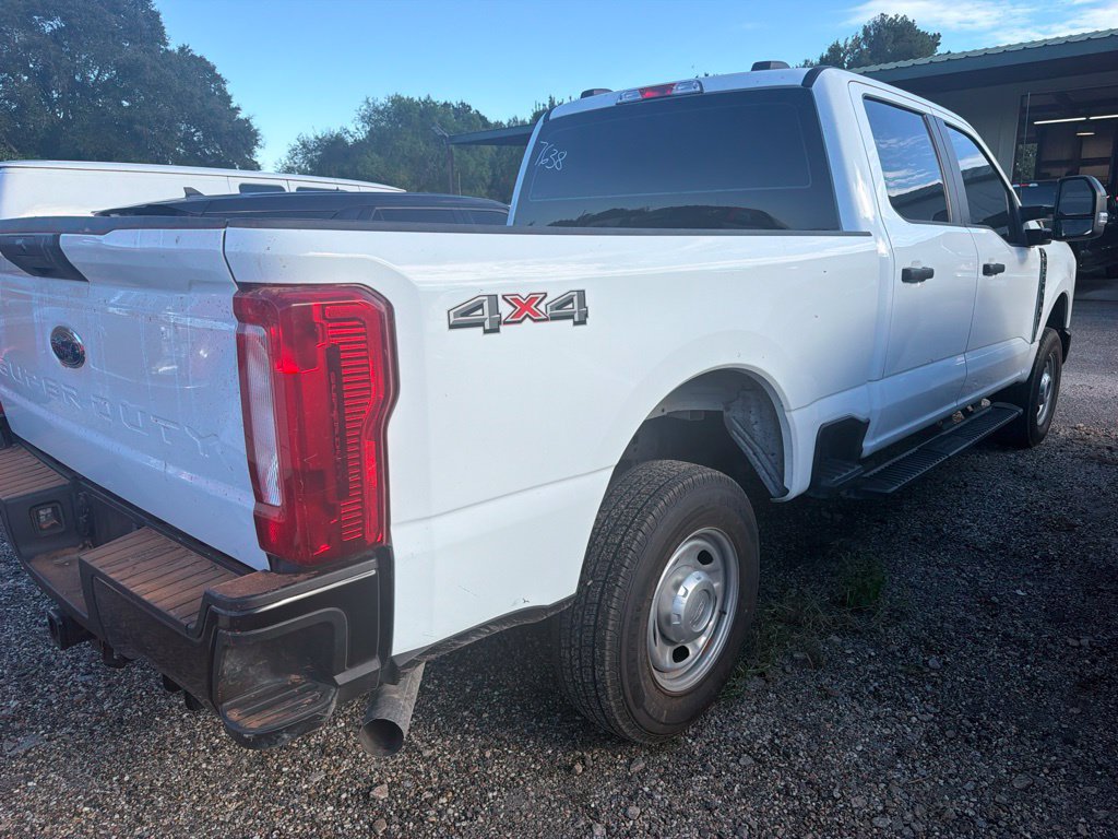 Used 2026 Ford F250 XL AWD/4WD image 3