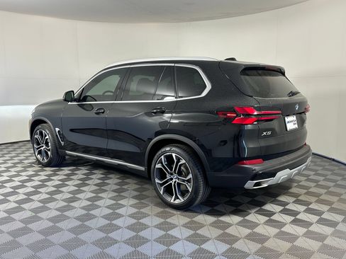 Used 2026 BMW X5 sDrive40i w/ Climate Comfort Package RWD image 3