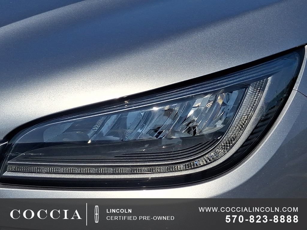 Certified 2024 Lincoln Corsair AWD image 9