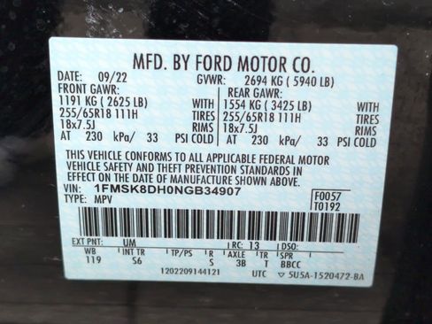 Used 2022 Ford Explorer XLT w/ Equipment Group 202A image 31