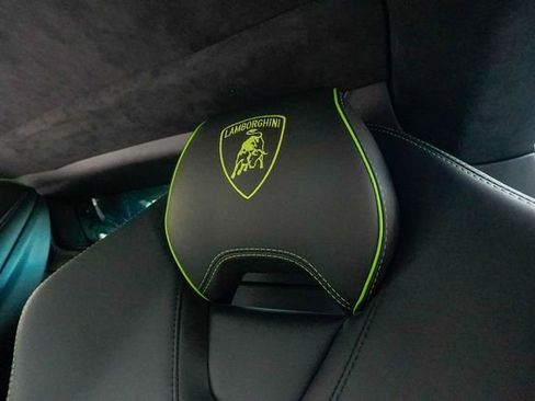 Used 2021 Lamborghini Huracan EVO RWD image 58