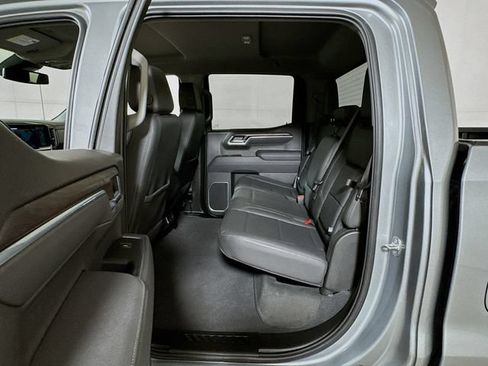 Used 2026 GMC Sierra 1500 SLT RWD image 22