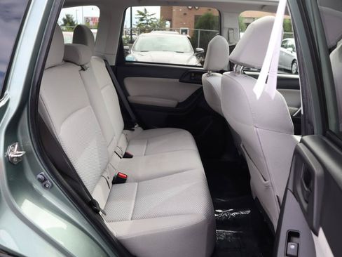 Used 2016 Subaru Forester 2.5i Premium w/ Protection Package #1 AWD/4WD image 12