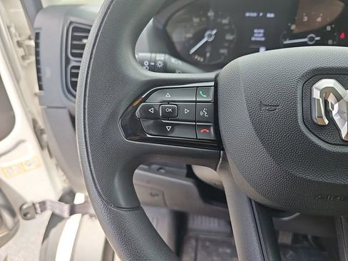 Used 2025 RAM ProMaster 2500 w/ Convenience Group FWD image 19