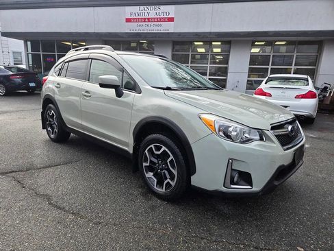Used 2016 Subaru Crosstrek 2.0i Premium w/ Moonroof Package image 1