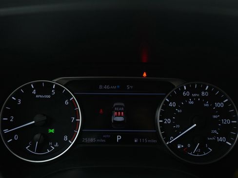 Used 2025 Nissan Rogue SV AWD/4WD image 28