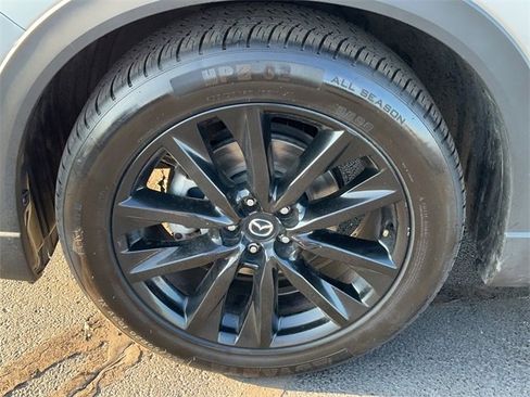 Used 2023 MAZDA CX-9 Touring Plus image 9