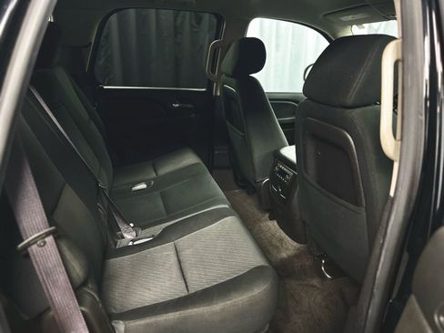 Used 2014 Chevrolet Tahoe LS image 19