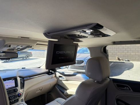 Used 2016 GMC Yukon Denali w/ Open Road Package AWD/4WD image 13
