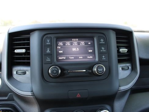 Used 2024 RAM 2500 Tradesman w/ Chrome Appearance Group AWD/4WD image 22