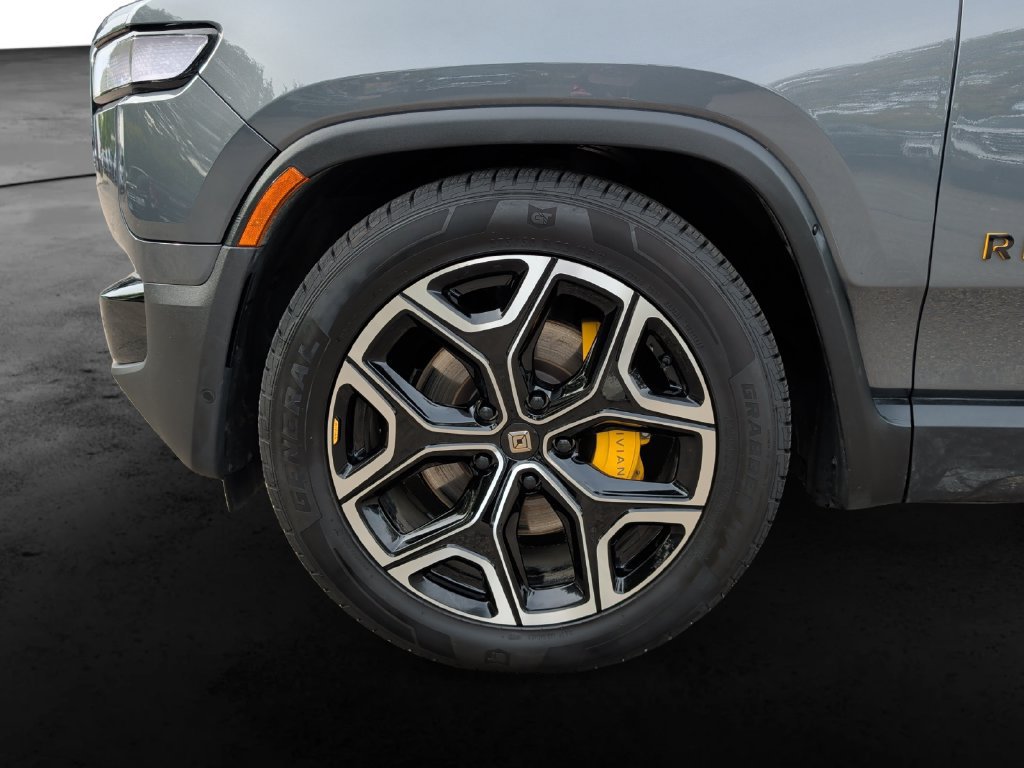 Used 2024 Rivian R1S Adventure Quad AWD/4WD image 9