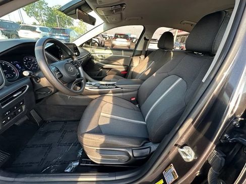 Used 2022 Hyundai Sonata SE FWD image 19