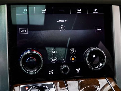 Used 2021 Land Rover Range Rover P525 Westminster Edition LWB AWD/4WD image 24