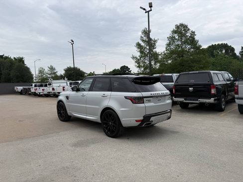 Used 2020 Land Rover Range Rover Sport HSE Dynamic AWD/4WD image 4