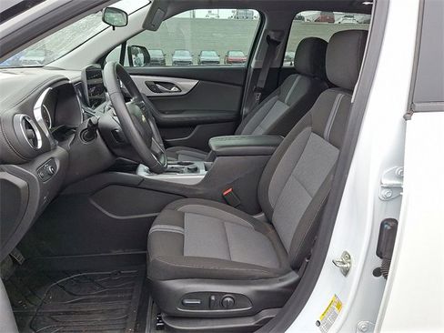 New 2024 Chevrolet Blazer LT w/ Driver Confidence Package image 6