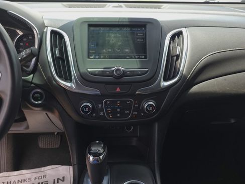 Used 2019 Chevrolet Equinox LT FWD image 22