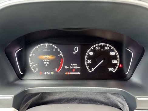 Used 2023 Honda Pilot Touring image 34