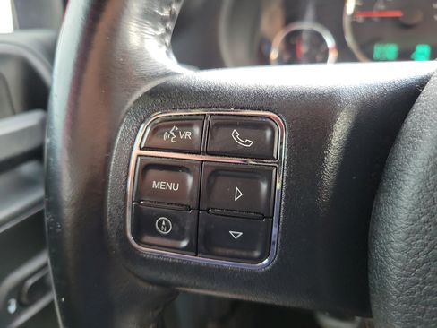 Used 2017 Jeep Wrangler Unlimited Sahara w/ Dual Top Group AWD/4WD image 16