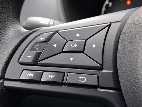 Certified 2025 Nissan Altima 2.5 S image 21