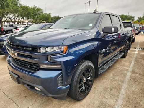 Used 2020 Chevrolet Silverado 1500 RST w/ Texas Edition RWD image 3