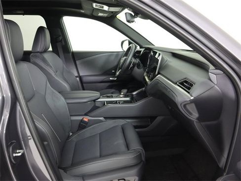 New 2026 Lexus TX 350 AWD image 13