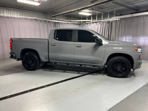 Used 2024 Chevrolet Silverado 1500 RST w/ Dark Appearance Package AWD/4WD image 8