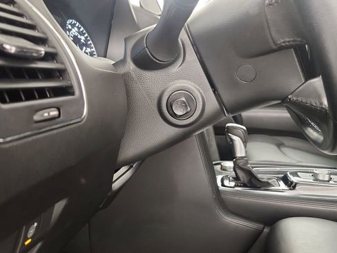 Used 2023 Nissan Armada SV image 22