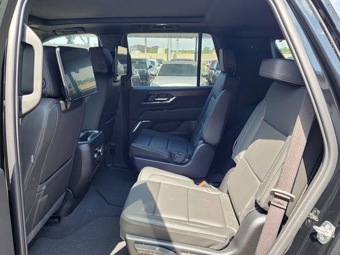 New 2026 GMC Yukon Denali w/ Denali Reserve Package AWD/4WD image 51