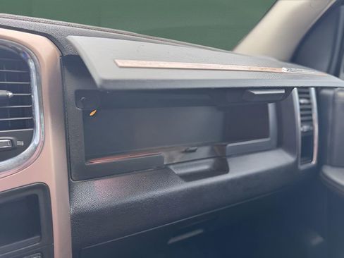 Used 2015 RAM 2500 Longhorn w/ Convenience Group image 18