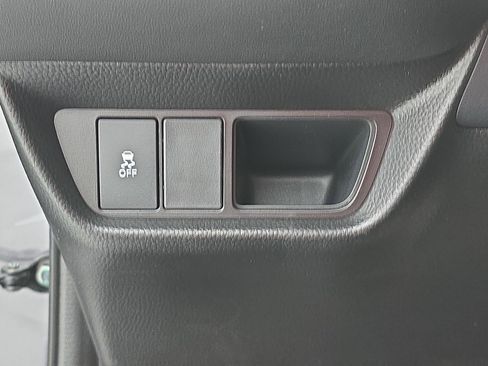 New 2026 Honda HR-V EX-L image 25