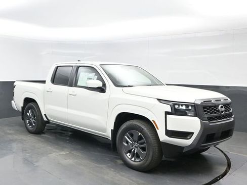 New 2026 Nissan Frontier SV w/ Tow Package RWD image 8