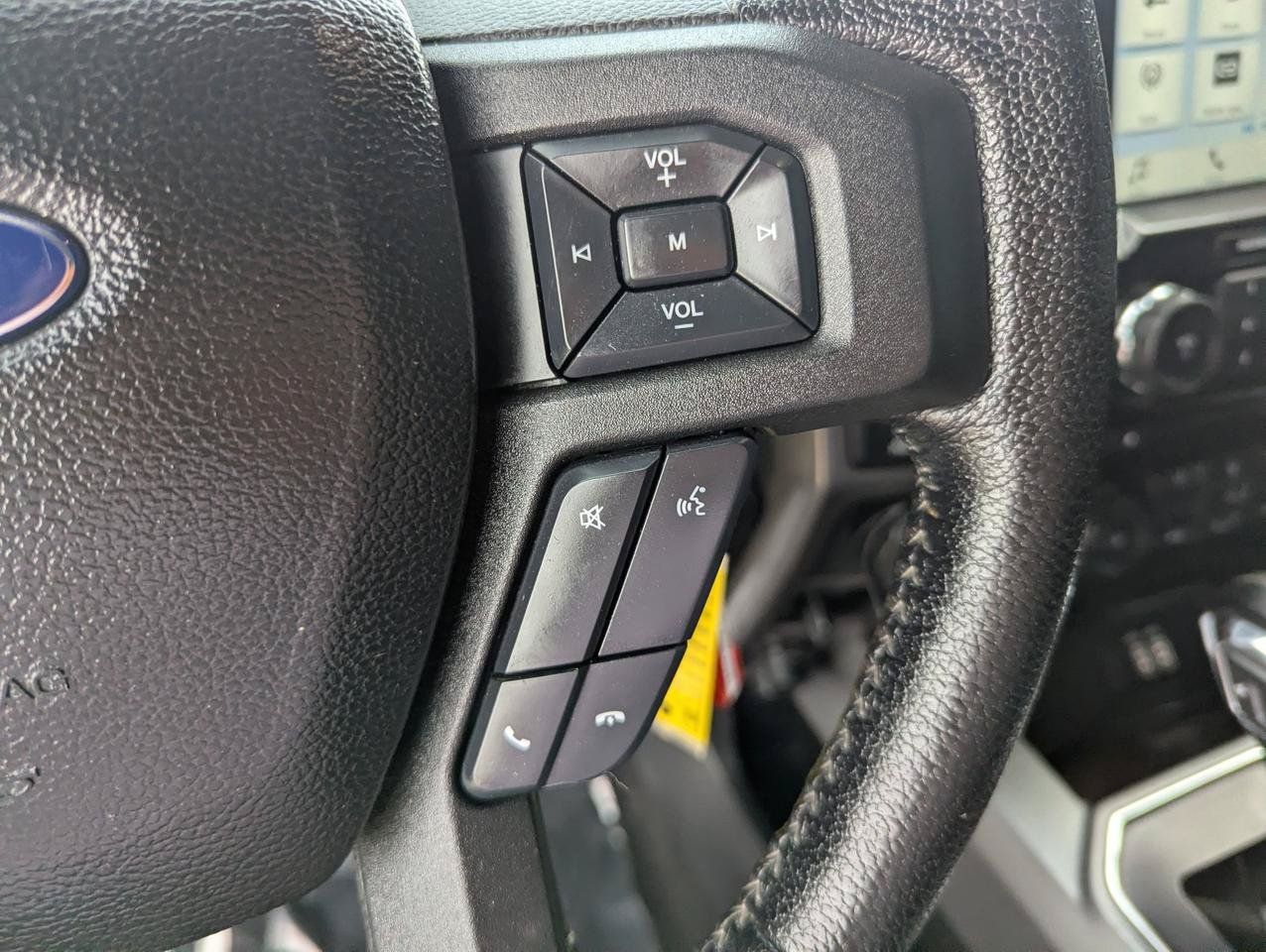Used 2016 Ford F150 XLT w/ Equipment Group 302A Luxury AWD/4WD image 17