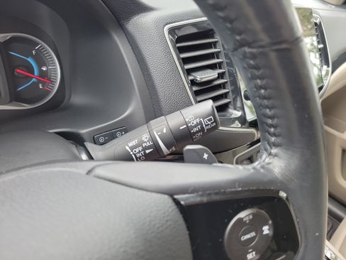 Used 2019 Honda Pilot Touring image 25