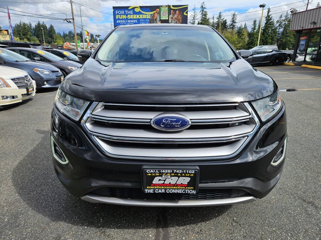 Used 2017 Ford Edge Titanium AWD/4WD image 2