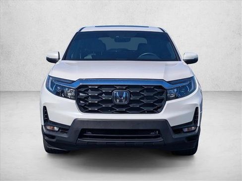 Used 2025 Honda Passport EX-L image 2