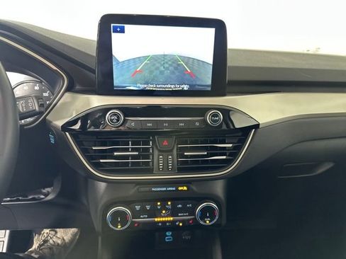 Used 2022 Ford Escape SE w/ Convenience Package image 22