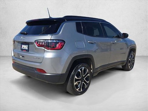 Used 2024 Jeep Compass Limited w/ Sun and Sound Group AWD/4WD image 5