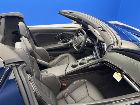 New 2026 Chevrolet Corvette Z06 w/ Stealth Interior Trim Package RWD image 27