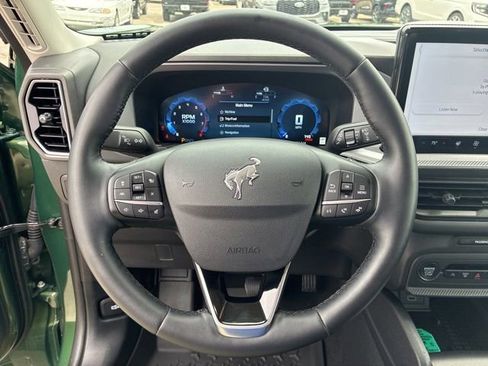 Used 2025 Ford Bronco Sport Outer Banks w/ Outer Banks Tech Package+ AWD/4WD image 32