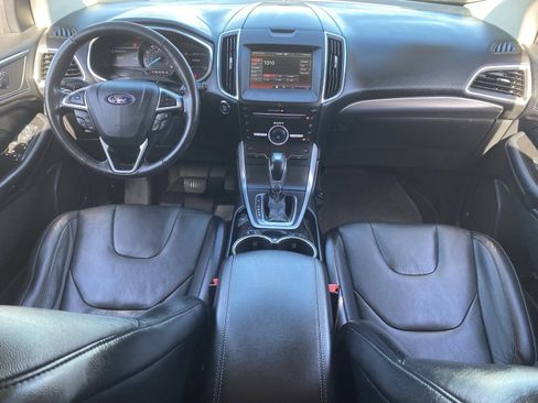 Used 2015 Ford Edge Titanium image 16