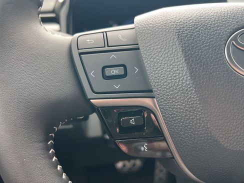 Used 2026 Toyota Camry SE FWD image 20
