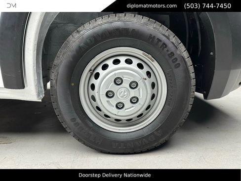 Used 2026 RAM ProMaster 2500 w/ Convenience Group image 39