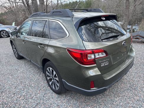 Used 2015 Subaru Outback 3.6R Limited image 15